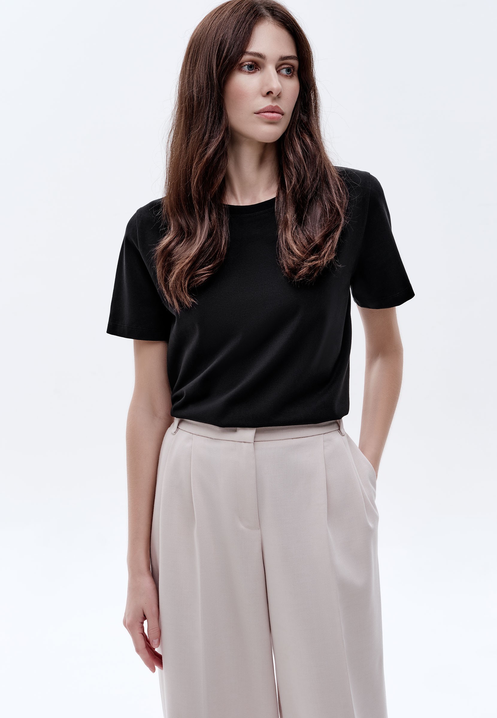 футболка женская прямая