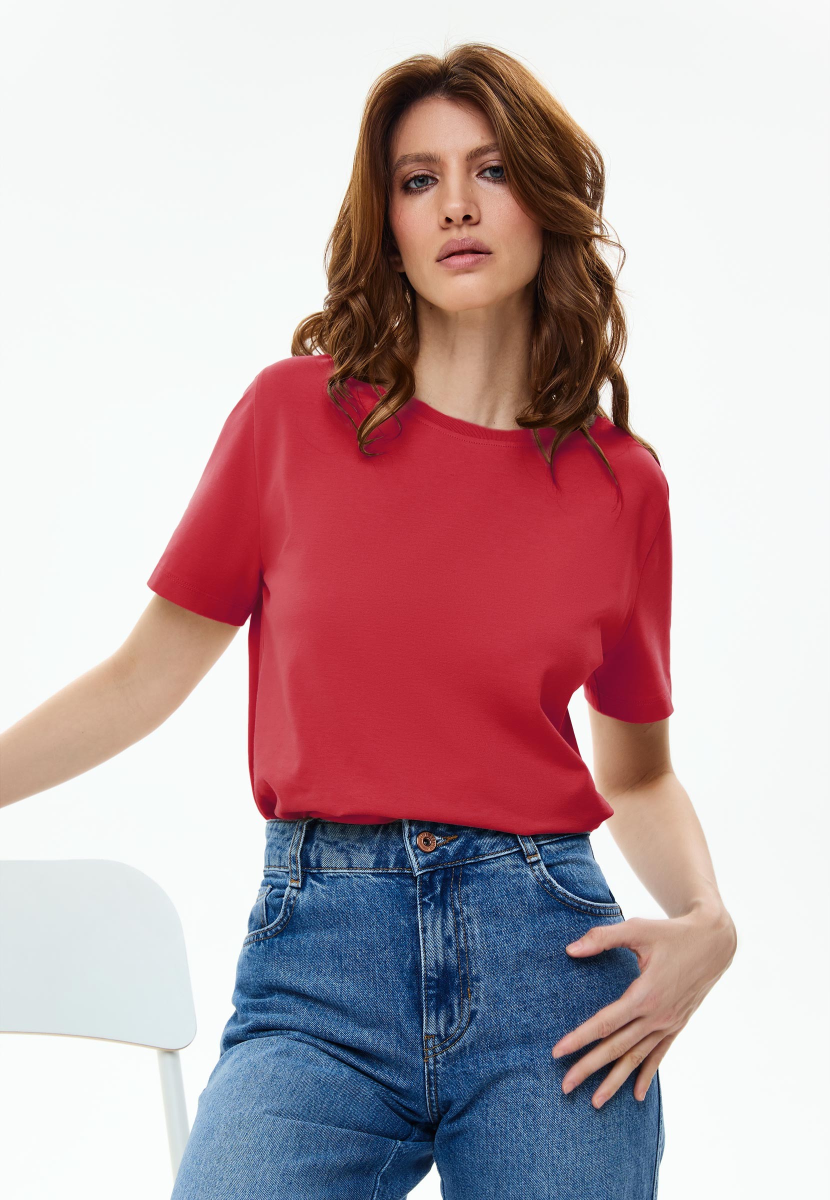 футболка женская прямая